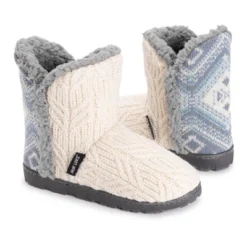 MUK LUKS Women's Cheyenne Tread Boot -Minnetonka Shoes Shop GUEST 0374bc96 1b0e 47d3 936a 79480aafe19c