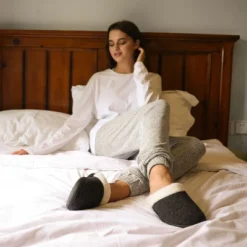 RockDove Women's Claire Faux Shearling Slide Slipper -Minnetonka Shoes Shop GUEST 09bdb4f7 f78c 4f17 bb70 7b4ac6eddb36