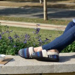 RockDove Women's Fair Isle Nordic Moc -Minnetonka Shoes Shop GUEST 4b961547 1a75 4e13 8fee 7bdbe9ad396b