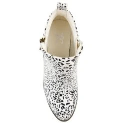 Journee Collection Womens Rebel Outside Zip Stacked Heel Booties -Minnetonka Shoes Shop GUEST 5f99f4f3 c958 42f5 9db2 8c6dada97163