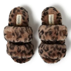 Dearfoams Women's Benalla Shearling Double Band Slide On Sawtooth Outsole -Minnetonka Shoes Shop GUEST 6155ad0c 3492 432c b6b5 2be1c4cad10b