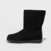 Women's Soph Shearling Style Boots - Universal Thread™