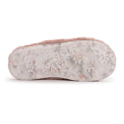 MUK LUKS Women's Wen Shearling Slipper 3 MUK LUKS Women's Wen Shearling Slipper - Image 3