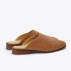Nisolo Sustainable Women's Ama Woven Mule -Minnetonka Shoes Shop GUEST ca0eed6e 5f0b 48bb bd49 3cc9e83aba8b