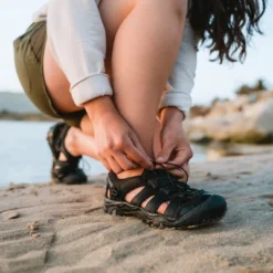 Bearpaw Women's Memuru Orchid Hiking Shoes -Minnetonka Shoes Shop GUEST de496abd 0ec9 43d3 9673 331e90ad7fdd