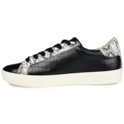 Journee Collection Women's Tru Comfort Foam� Cambry Sneakers